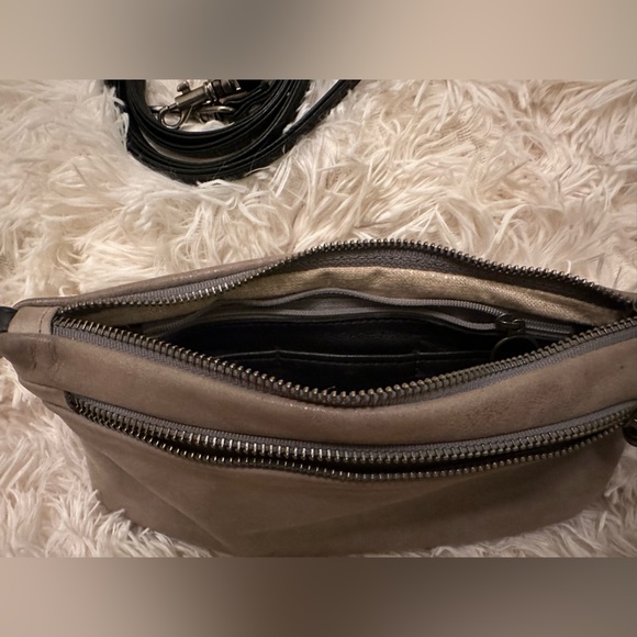 Rough and Tumble Bag Crossbody Wallet - Picture 5 of 9